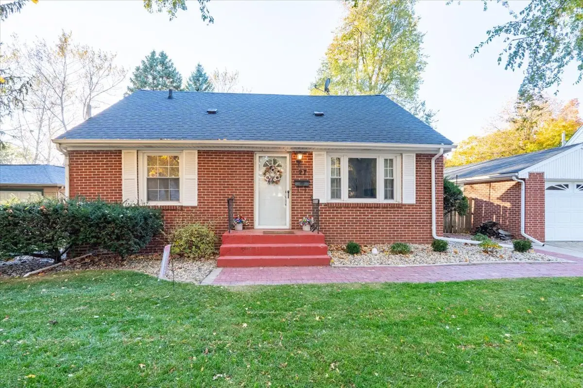 27 University Court, Normal, IL 61761 - Image #1