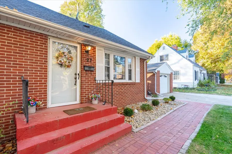 27 University Court, Normal, IL 61761 - Image #3