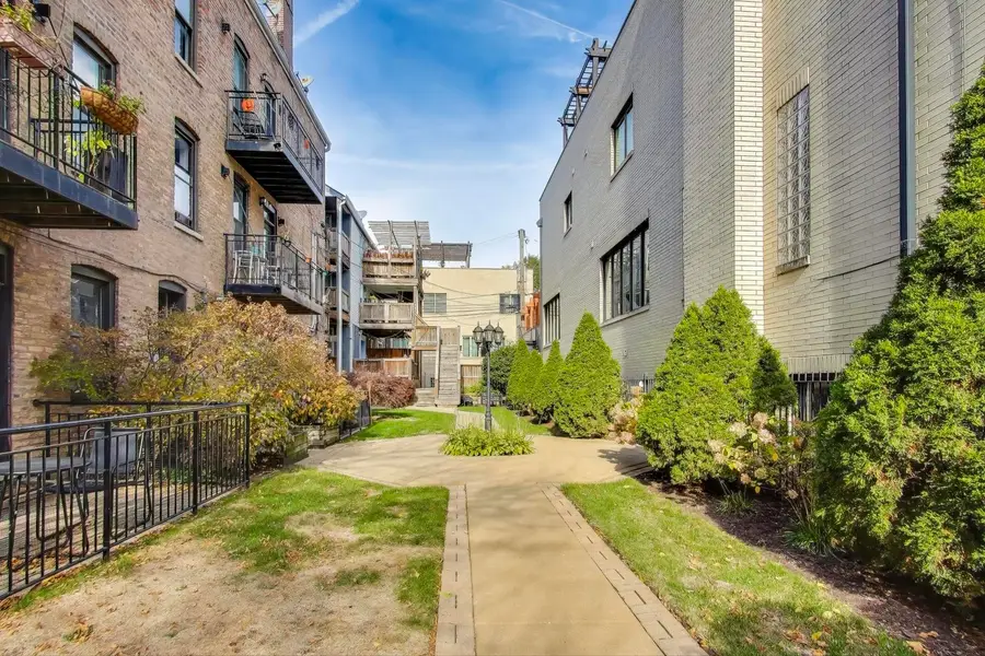 1920 W Dickens Avenue #1R, Chicago, IL 60614 - Image #3