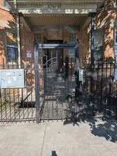 6737 S Eberhart Avenue, Chicago, IL 60637