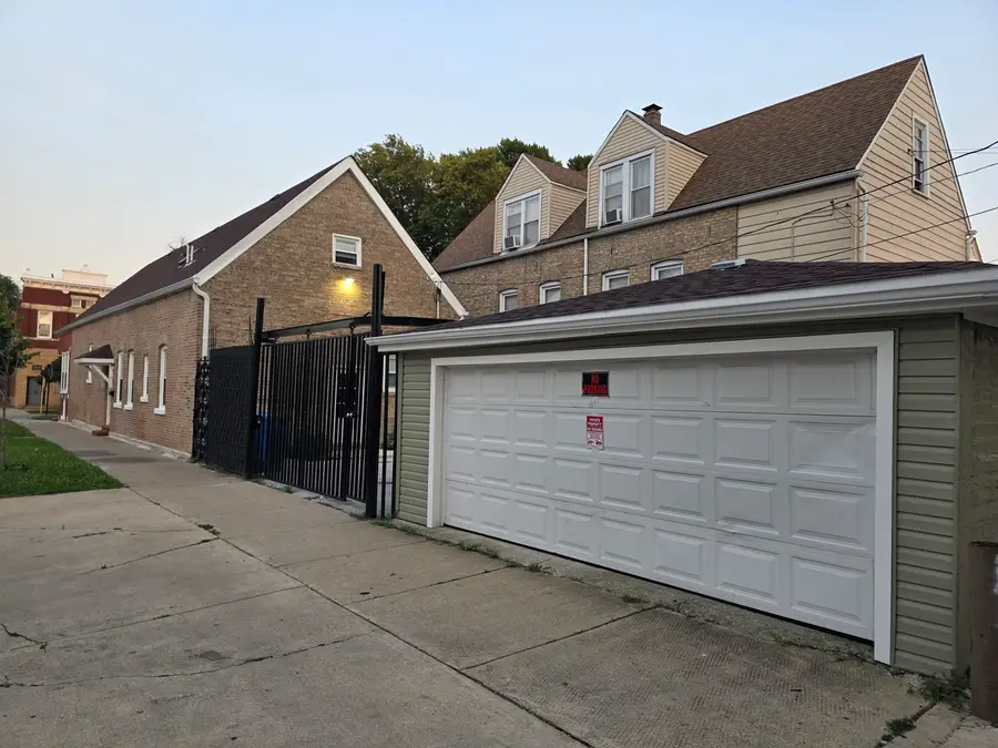 2800 S Saint Louis Avenue, Chicago, IL 60623 - Image #3