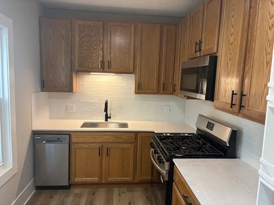 304 1/2 W 7th Street, Sterling, IL 61081 - Image #2