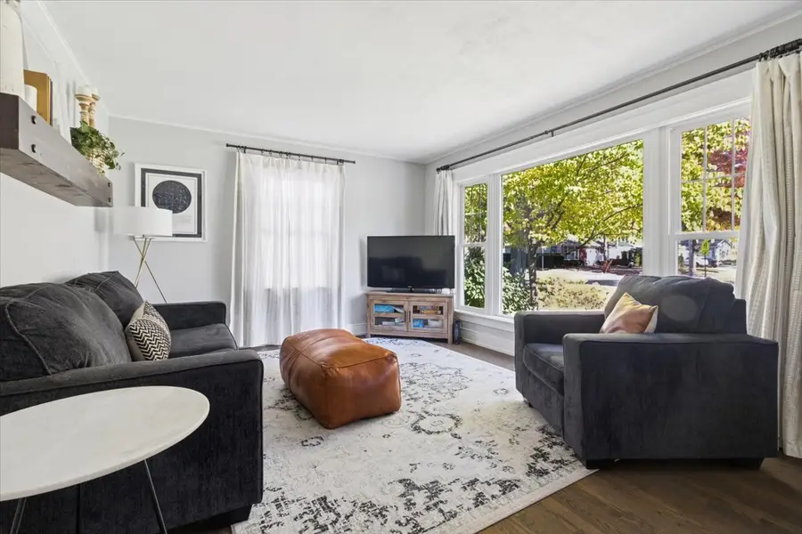 746 N Pine Avenue, Arlington Heights, IL 60004 - #3