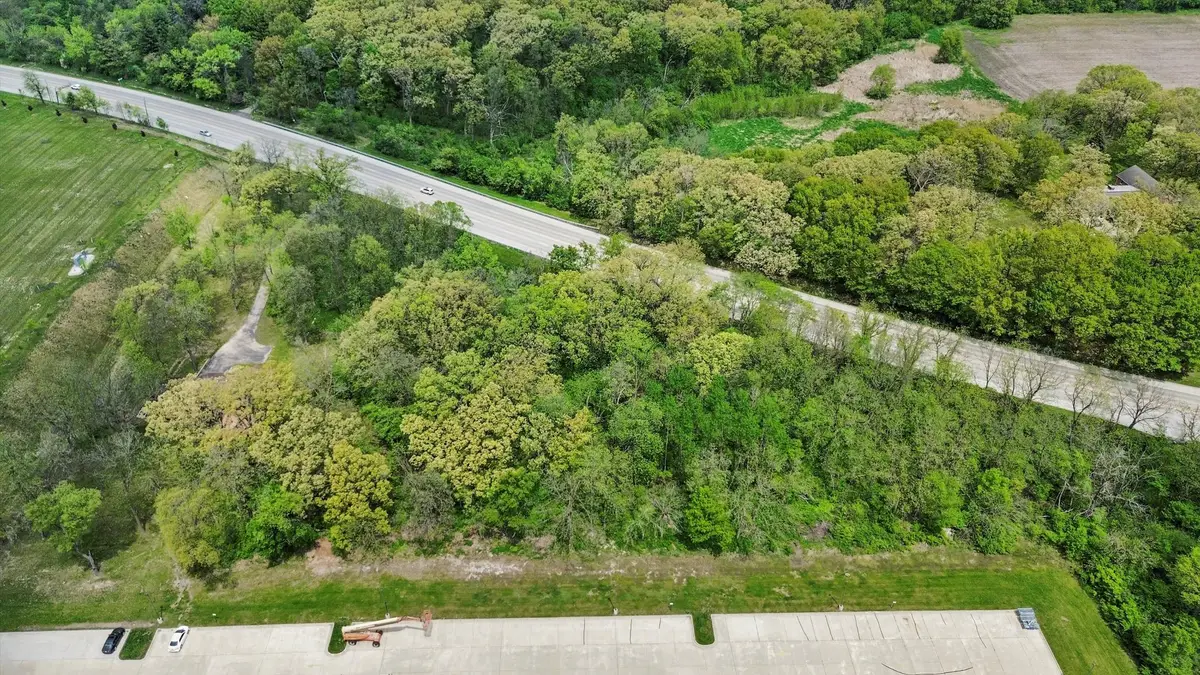 29W725 Army Trail Road, Bartlett, IL 60103 - Image #1