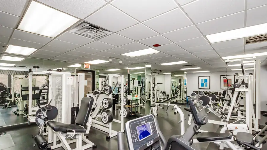 5320 N Sheridan Road #2502, Chicago, IL 60640 - Image #3