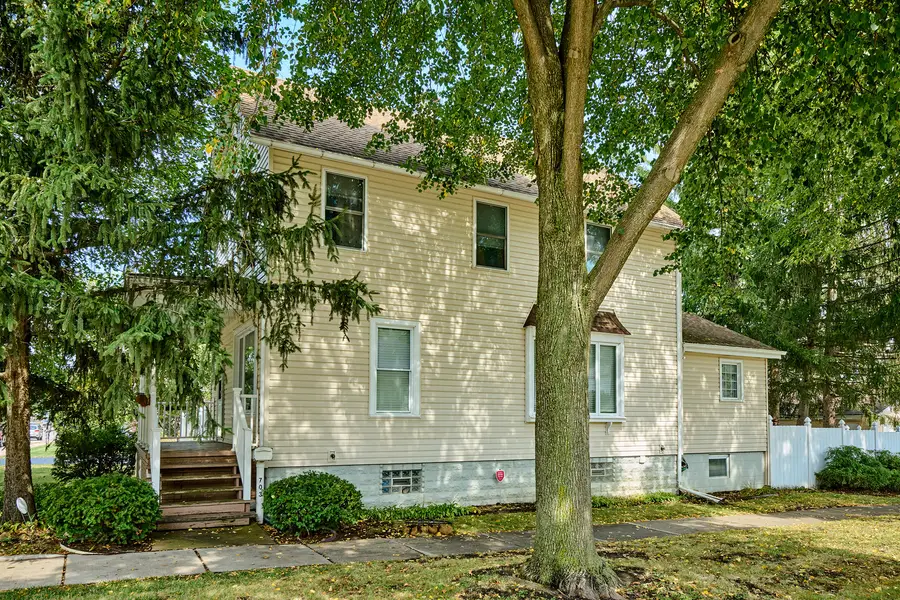 703 N Arlington Heights Road, Arlington Heights, IL 60004 - Image #2