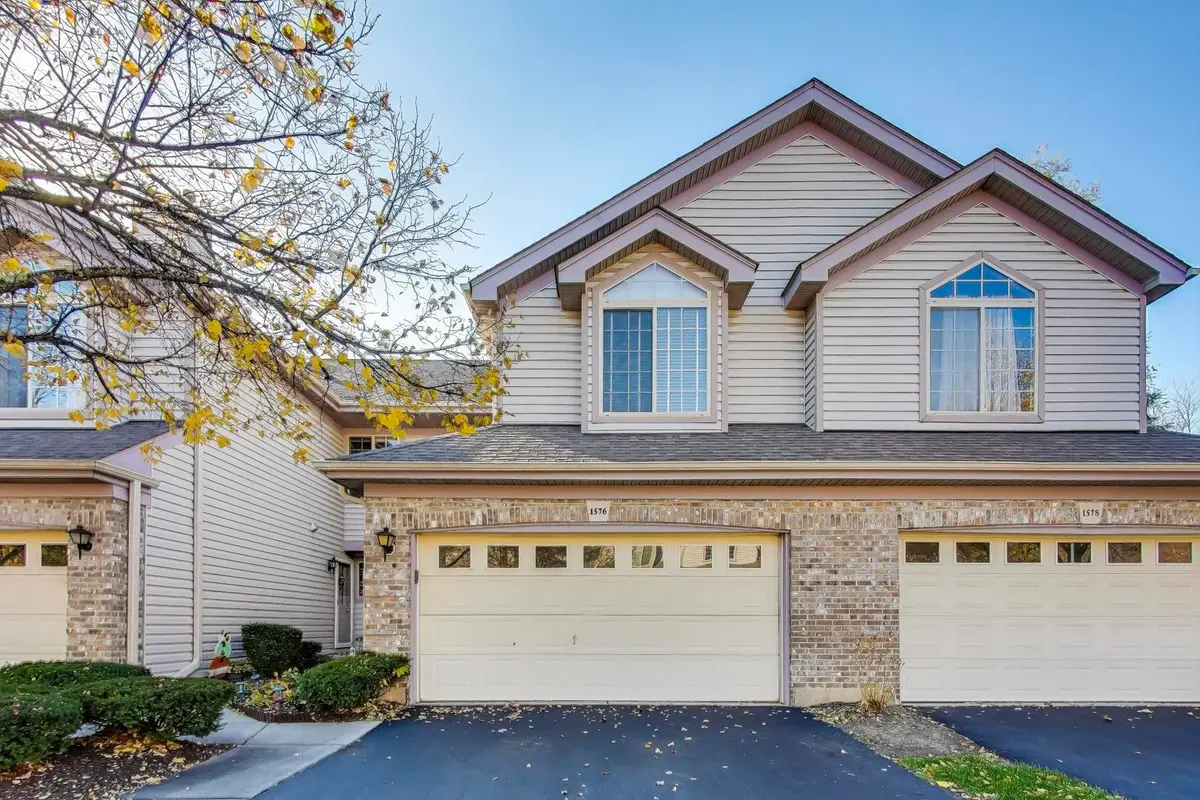 1576 N Saint Marks Place, Palatine, IL 60067 - Image #1