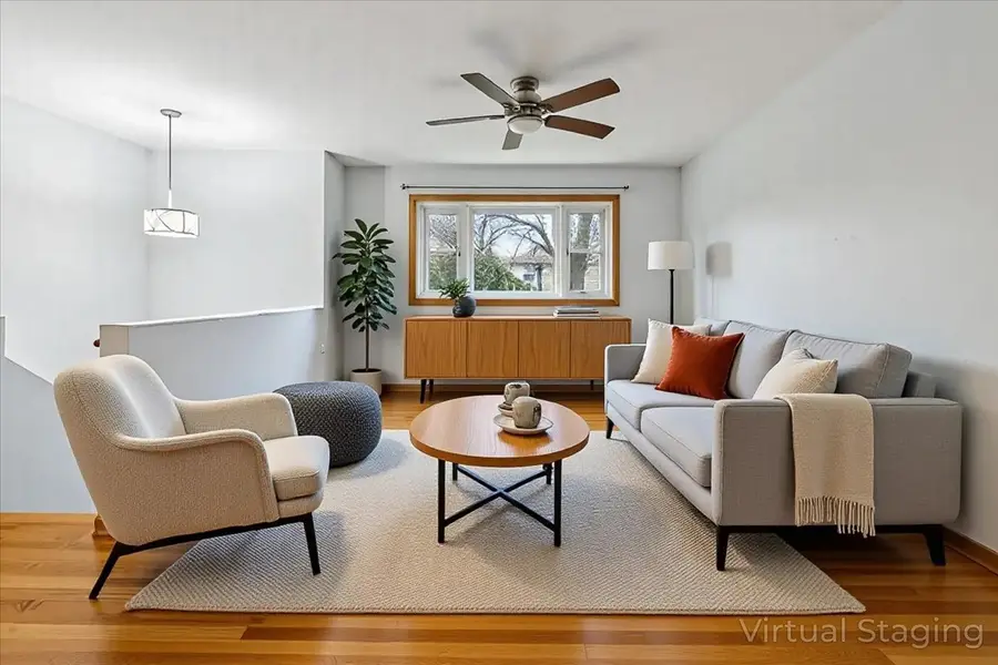 Address Withheld By Seller, Wheaton, IL 60187 - Image #2