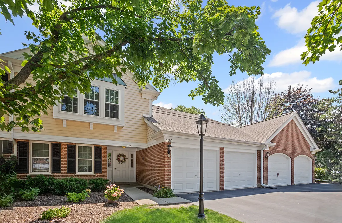 109 Rob Roy Lane #C, Prospect Heights, IL 60070 - Image #1