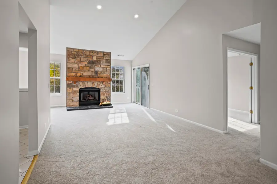 109 Rob Roy Lane #C, Prospect Heights, IL 60070 - Image #2