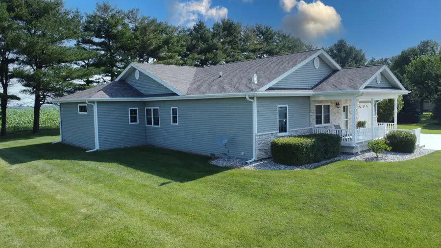 112 North Street, Crescent City, IL 60928 - Image #3