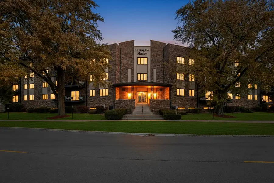 7100 W 95th Street #312, Oak Lawn, IL 60453 - Image #2