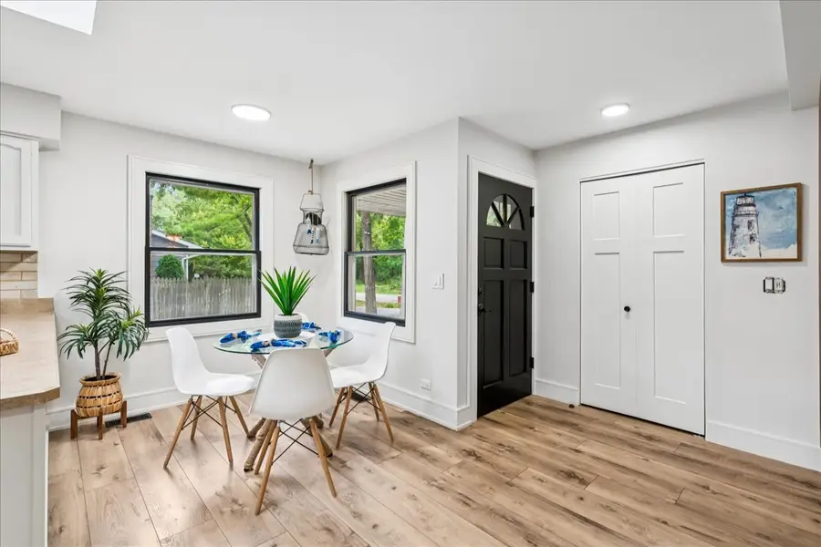 9802 W Oak Forest Drive, Beach Park, IL 60099 - Image #3