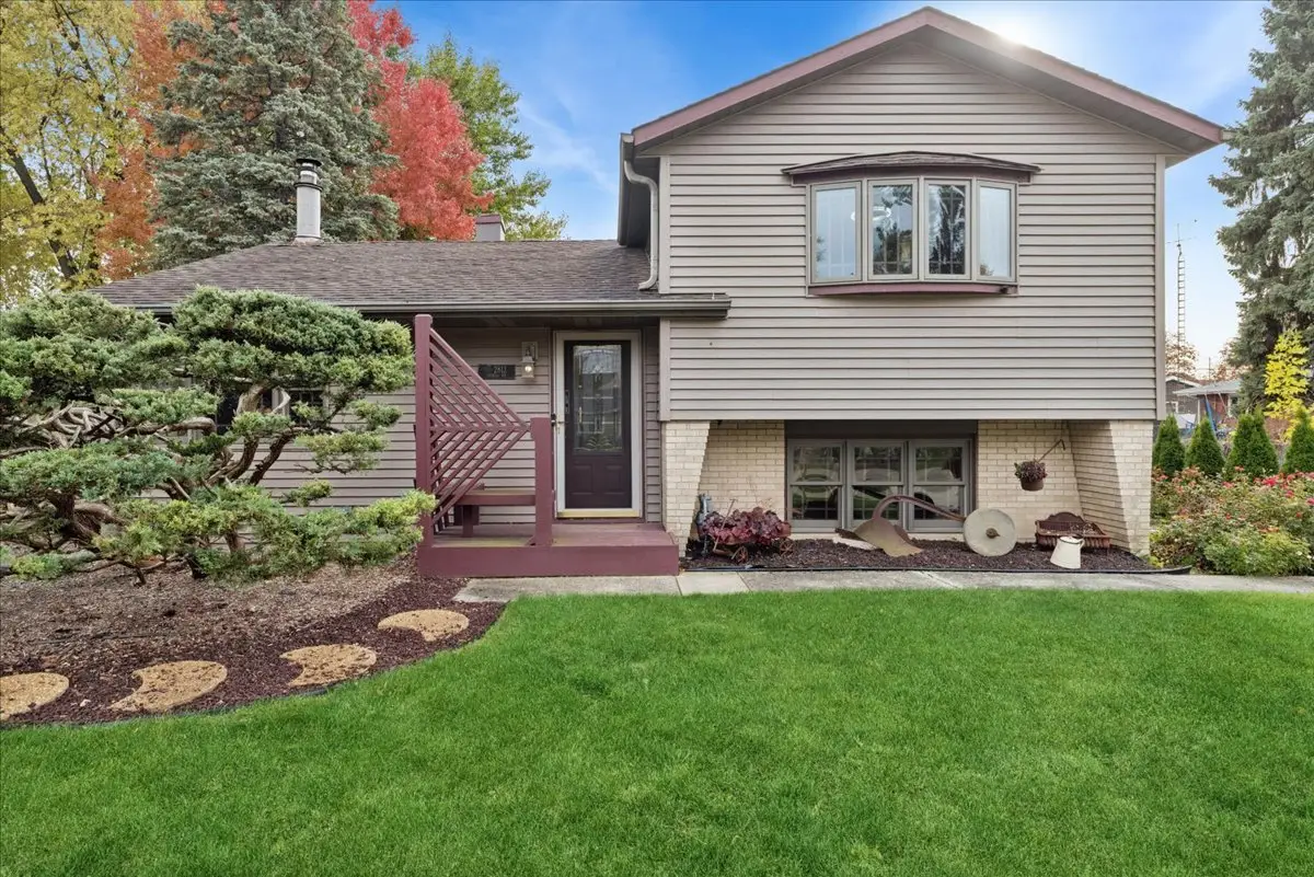 2813 Theresa Avenue, Waukegan, IL 60085 - Image #1