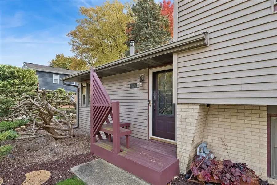 2813 Theresa Avenue, Waukegan, IL 60085 - Image #2