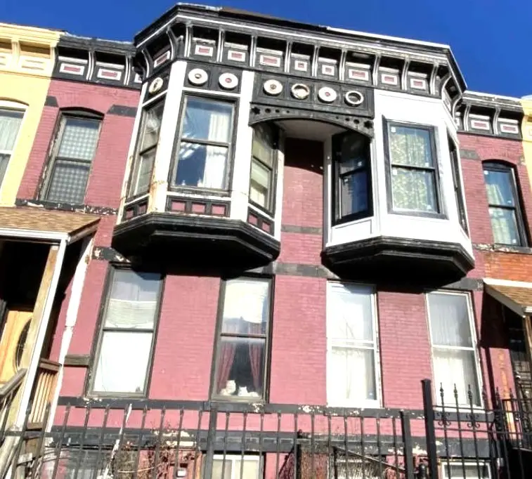 2324 W Warren Boulevard, Chicago, IL 60612 - Image #1