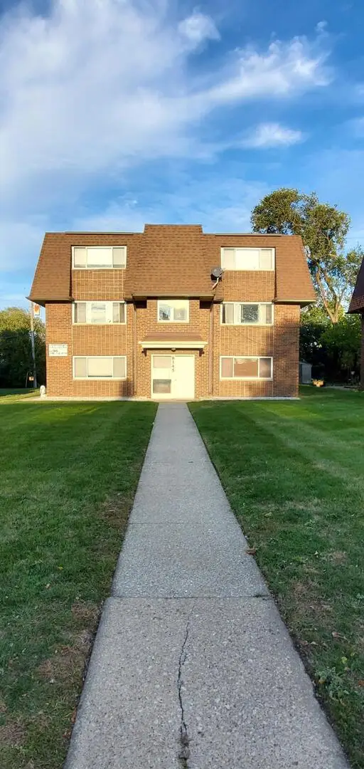 8145 Ogden Avenue #3N, Lyons, IL 60534