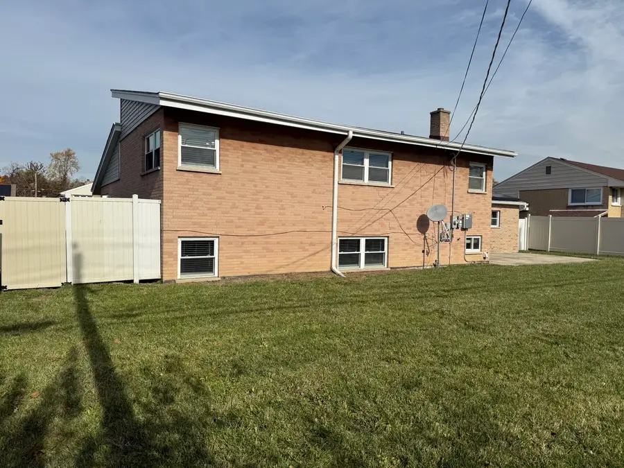 5701 Emerson Street, Morton Grove, IL 60053 - Image #3