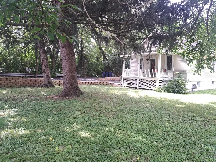 4610 Dumoulin Avenue, Lisle, IL 60532 - Image #2