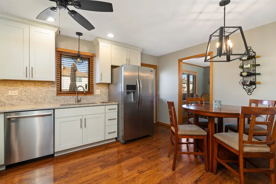 8118 Tudor Lane, Tinley Park, IL 60477 - Image #2