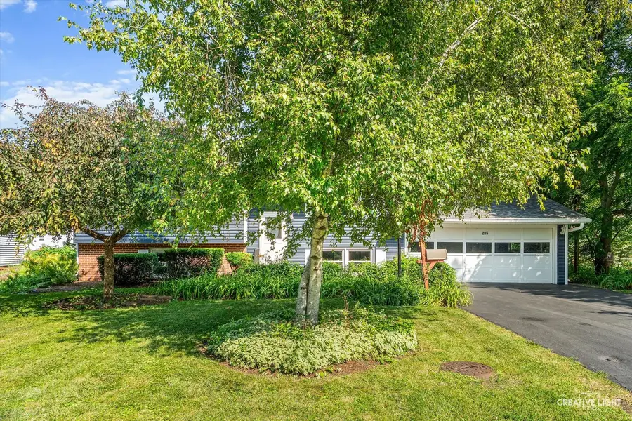 205 Simpson Street, Geneva, IL 60134 - #2
