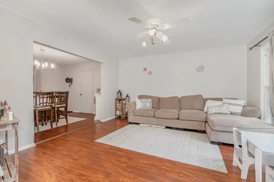 30 Fieldpoint Road, Montgomery, IL 60538 - Image #3