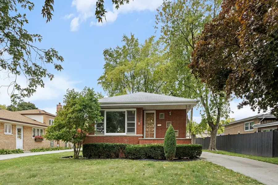 10624 Lawler Avenue, Oak Lawn, IL 60453 - Image #2