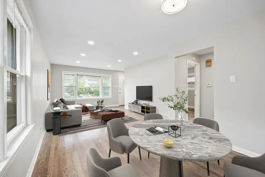 4634 Jerome Avenue, Skokie, IL 60076 - Image #2