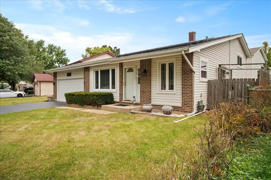 1110 Hunter Street, Lombard, IL 60148 - Image #2