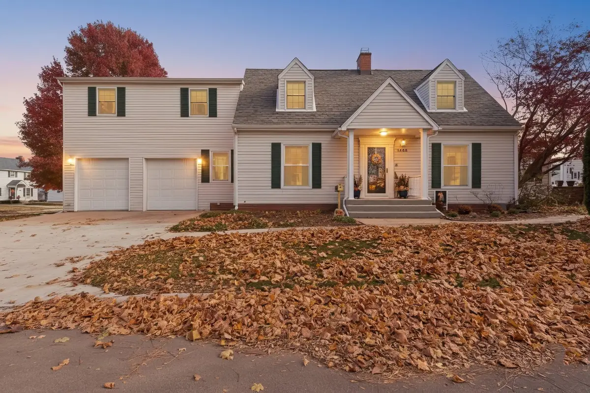 1408 Avenue D, Sterling, IL 61081 - Image #1