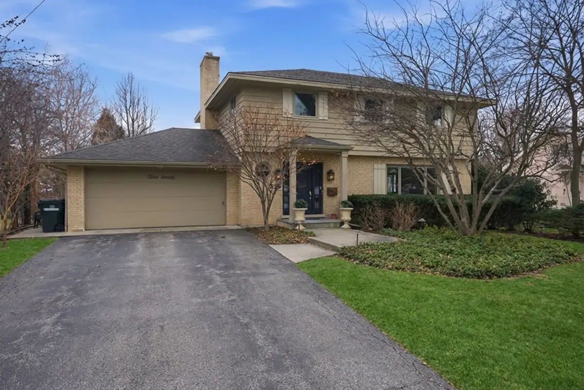 320 W Russell Street, Barrington, IL 60010 - #1