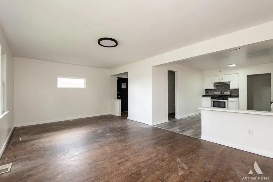 434 Mackinaw Avenue, Calumet City, IL 60409 - Image #2