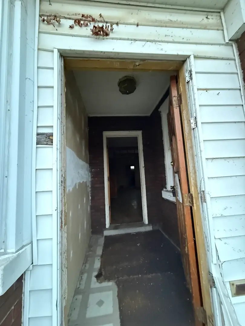 328 156th Place, Calumet City, IL 60409 - Image #3