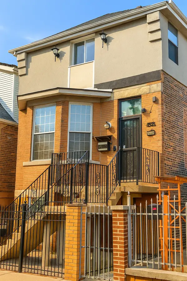 3018 S Trumbull Avenue, Chicago, IL 60623