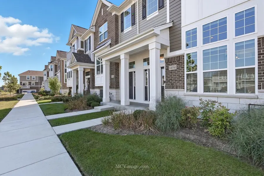 14050 S Belmont Drive, Homer Glen, IL 60491 - Image #2