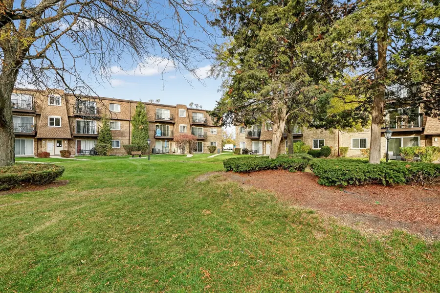 Address Withheld By Seller, Des Plaines, IL 60016 - Image #3