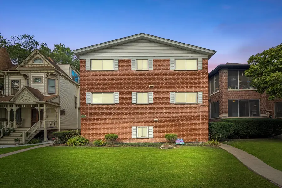 327 S Wisconsin Avenue #5B, Oak Park, IL 60302 - Image #2