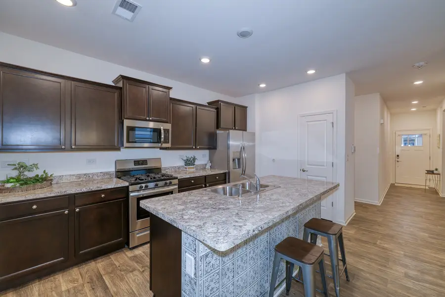 Address Withheld By Seller, North Aurora, IL 60542 - Image #3