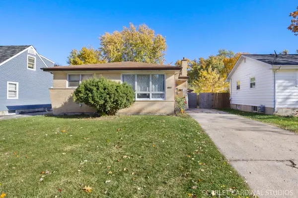 429 N Harvard Avenue N, Villa Park, IL 60181
