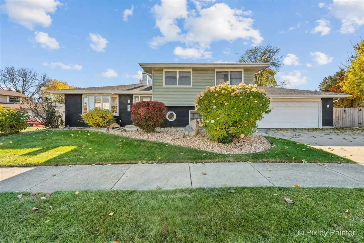 504 Flint Trail, Carol Stream, IL 60188 - Image #1