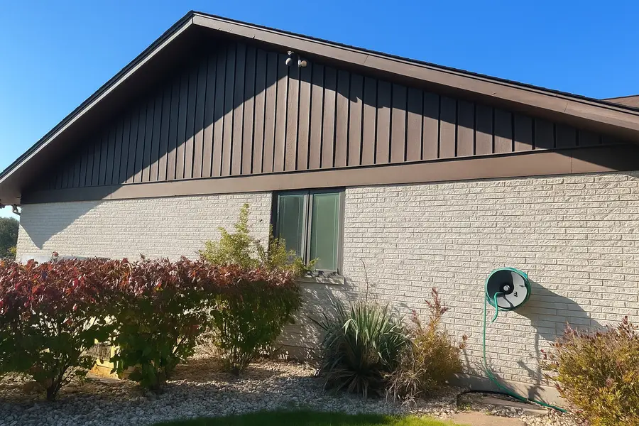 9630 Reding Circle, Des Plaines, IL 60016 - Image #2