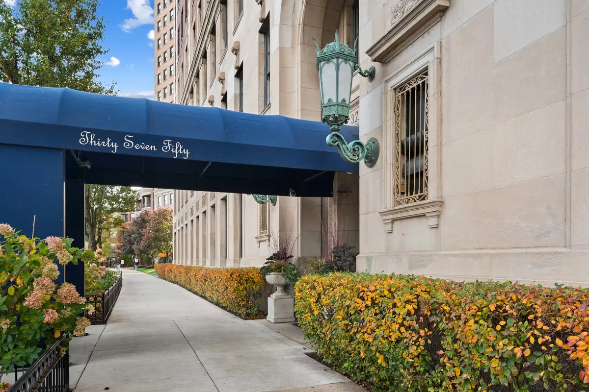 3750 N Lake Shore Drive #16H, Chicago, IL 60613 - Image #1