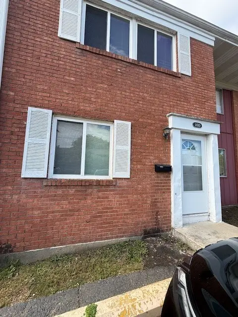 1351 Monomoy Street #D, Aurora, IL 60506 - Image #1