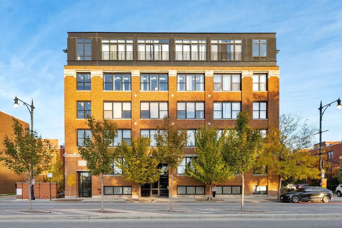 2911 N Western Avenue #513, Chicago, IL 60618 - Image #1