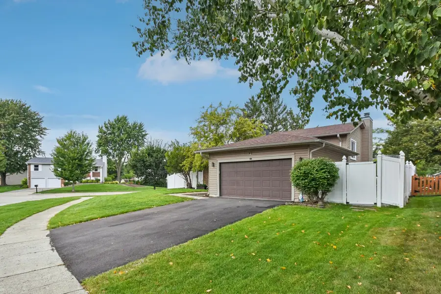1860 Burr Ridge Drive, Hoffman Estates, IL 60192 - Image #2