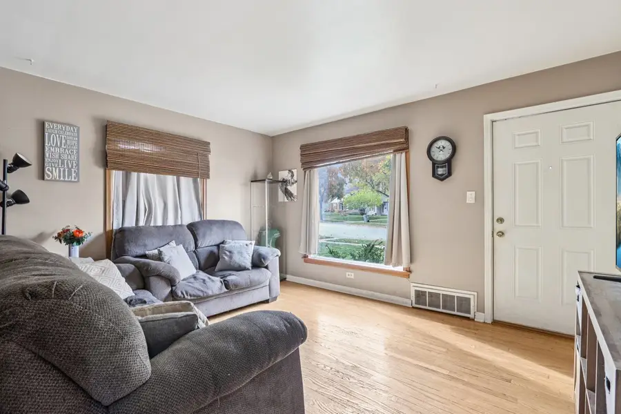 Address Withheld By Seller, Milwaukee, WI 53222 - Image #3