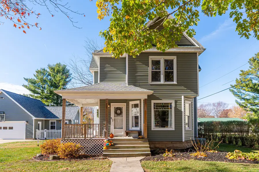 705 Paddock Avenue, Ashton, IL 61006 - Image #3