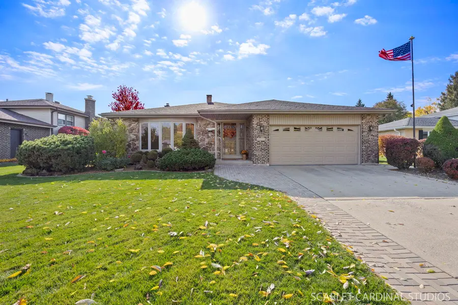 1819 Holly Avenue, Darien, IL 60561 - Image #2