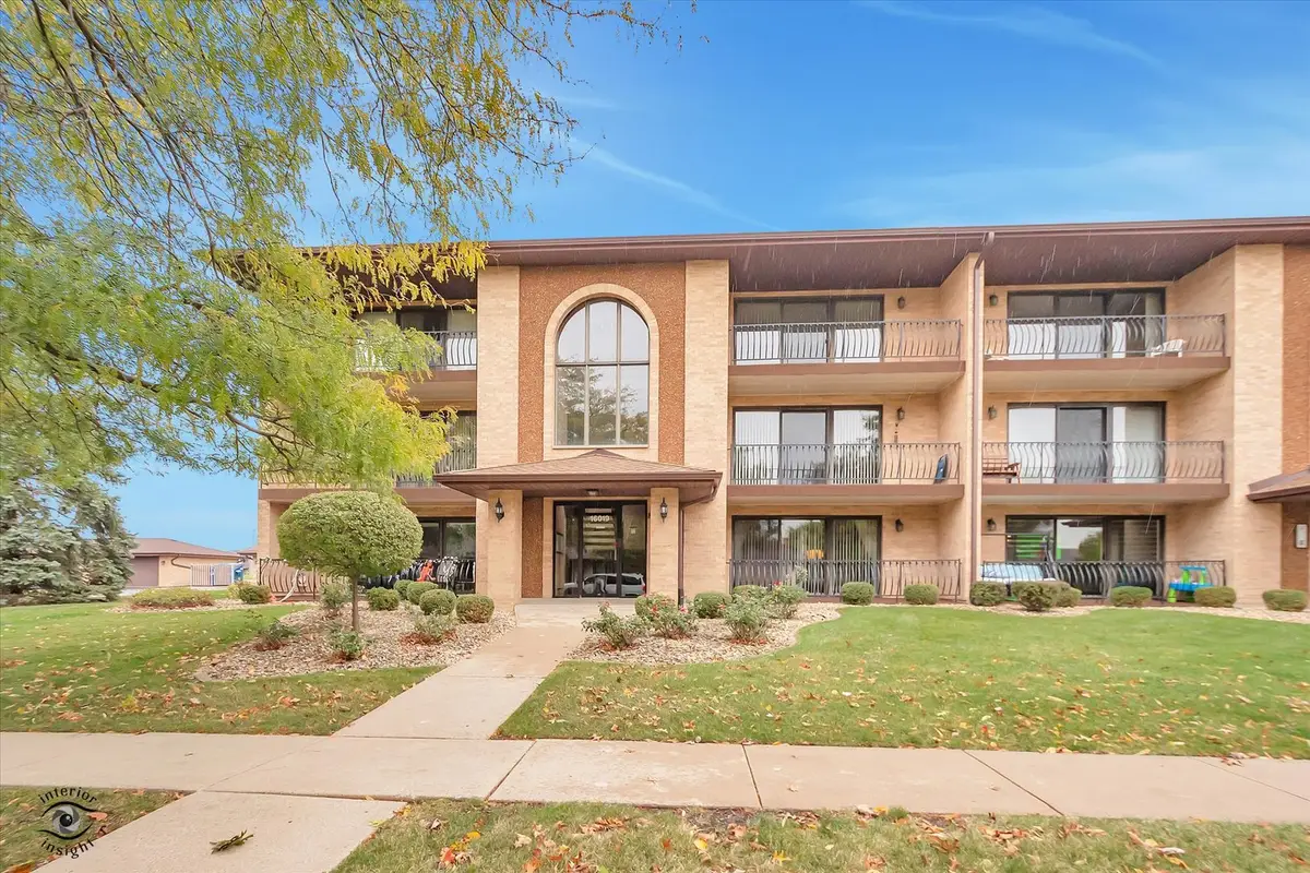 16019 Eagle Ridge Drive #3S, Tinley Park, IL 60477 - Image #1