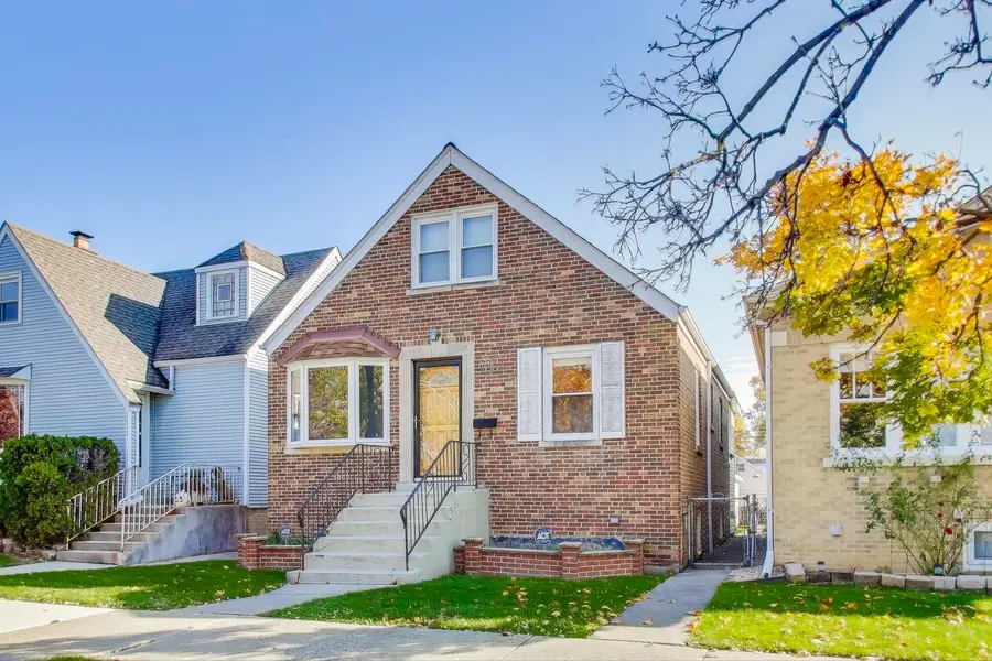 3625 N Overhill Avenue, Chicago, IL 60634 - Image #2